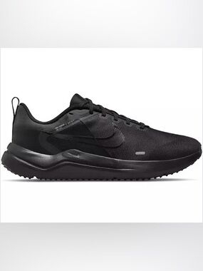 Nike Men’s DownShifter 12